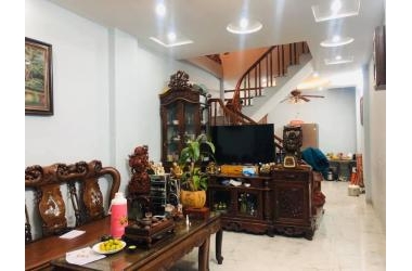 Siêu rẻ! Nhà Nguyễn Ngọc Nại, 66m2, 5,1 tỷ, 2 thoáng, mới.